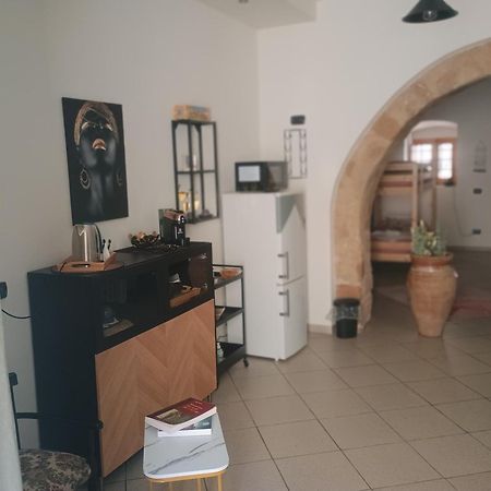 Al Vico Bartoli Suite Room Mazzarino Екстериор снимка